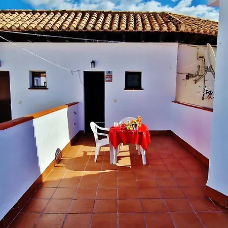 Velez Nazari 2